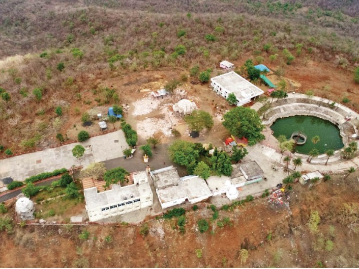 indore Ujjain Omkareshwar taxi